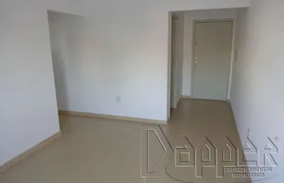 Apartamento com 2 quartos para alugar na Vila Nova, Novo Hamburgo 