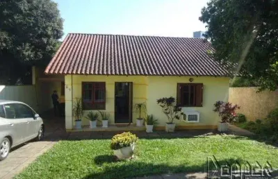 Casa com 2 quartos à venda na Vila Nova, Novo Hamburgo 