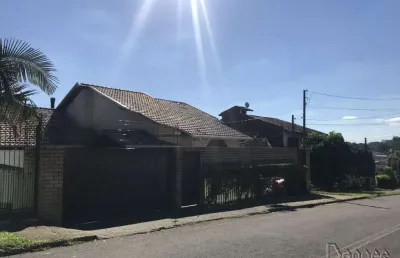 Casa com 5 quartos à venda no Industrial, Novo Hamburgo 