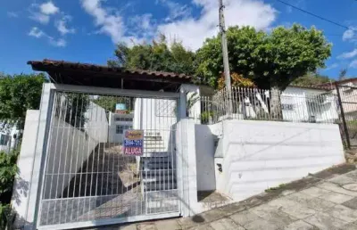 Casa com 3 quartos para alugar no Roselândia, Novo Hamburgo 