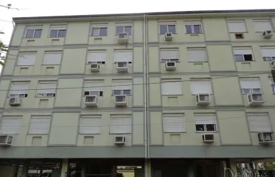 Apartamento com 2 quartos para alugar no Pátria Nova, Novo Hamburgo 