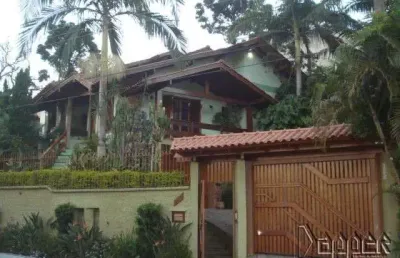 Casa com 3 quartos para alugar no Guarani, Novo Hamburgo 