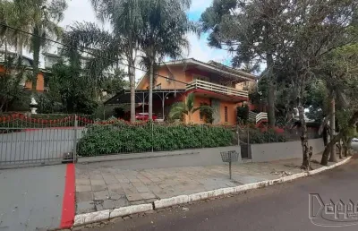 Casa com 6 quartos à venda no Guarani, Novo Hamburgo 