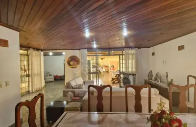 Maravilhosa casa comercial/residencial para alugar no centro de mirassol!!!