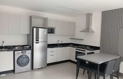 Apartamento com 1 quarto para alugar na avenida marinheiro max schramm, 2701, jardim atlântico, florianópolis, 42 m2 por r$ 4.500