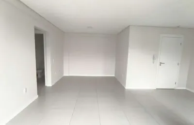 Apartamento com 2 quartos para alugar na rua das cegonhas, 295, pedra branca, palhoça, 81 m2 por r$ 3.900