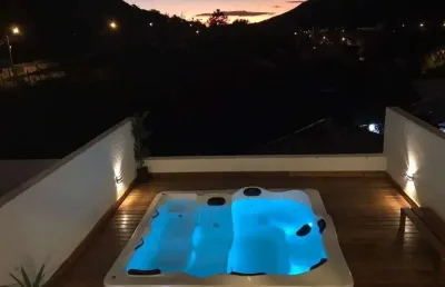 Casa com 4 quartos para alugar na servidão do cravo branco, 379, campeche, florianópolis, 260 m2 por r$ 8.550