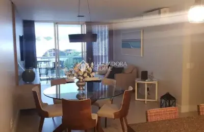 Apartamento com 2 quartos para alugar na avenida dos búzios, 3370, jurerê internacional, florianópolis, 100 m2 por r$ 15.000