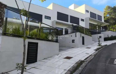 Casa com 3 quartos para alugar na rua comandante oscar amarante romaguera, 171, joão paulo, florianópolis, 200 m2 por r$ 12.000