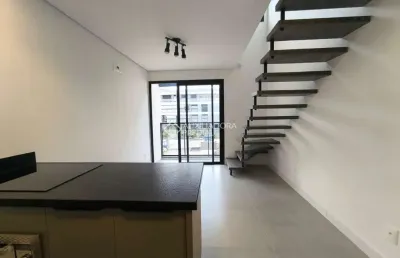 Loft com 1 quarto para alugar na rua nivaldo dias, 46, campeche, florianópolis, 50 m2 por r$ 4.800