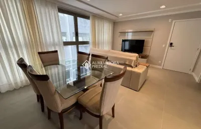 Apartamento com 3 quartos para alugar na rua presidente nereu ramos, 331, centro, florianópolis, 108 m2 por r$ 6.500
