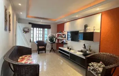 Casa de dois andares à venda no bairro santa catarina, em caxias do sul-rs.
