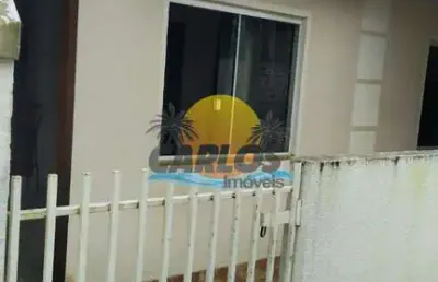 Casa com 2 quartos à venda na marlene de fátima ihabuinski, 377, vila garcia, paranaguá por r$ 200.000