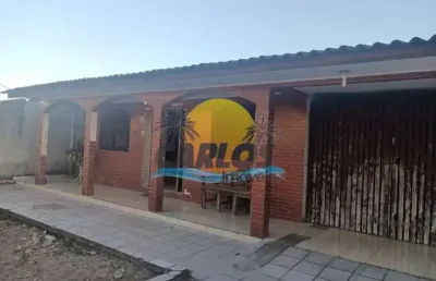 Casa com 3 quartos à venda na itapecerica, 73, ipanema, pontal do paraná por r$ 310.000