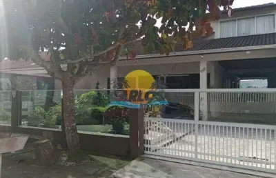 Casa com 5 quartos à venda na rua josé campos hidalgo, 2500, balneário ipacaraí, matinhos por r$ 850.000
