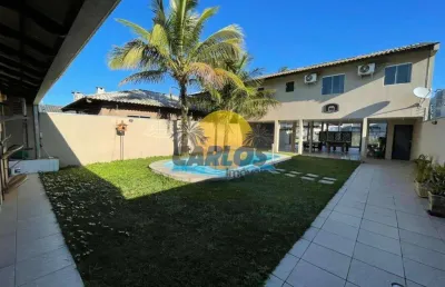 Casa para alugar na dr. cunha pereira, 68, balneário caravelas, matinhos por r$ 2.400