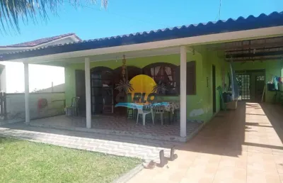 Casa com 4 quartos à venda na rua ipiranga, 305, praia de leste, pontal do paraná por r$ 270.000