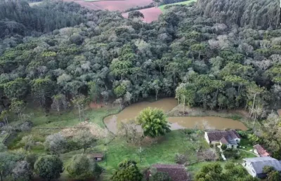 48.000m2/2 lagos grandes/02 casas/otima localização