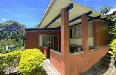 Casa em condomínio fechado com 2 quartos à venda no posse, teresópolis , 45 m2 por r$ 310.000