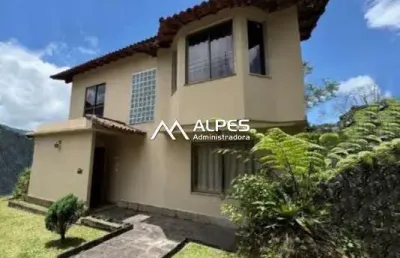 Casa em condomínio fechado com 5 quartos à venda no carlos guinle, teresópolis , 212 m2 por r$ 1.100.000