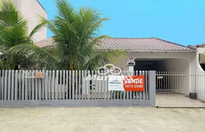 Casa com 3 dormitórios à venda, 130 m² por r$ 690.000,00 - centro - guaratuba/pr