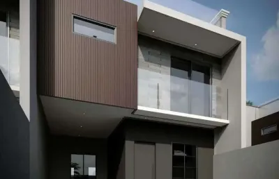 Triplex à venda em curitiba, santa felicidade, com 3 quartos sendo 1 suíte