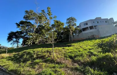 Construa sua história do seu jeito no condomínio barcelona! lote de 429m² à venda.