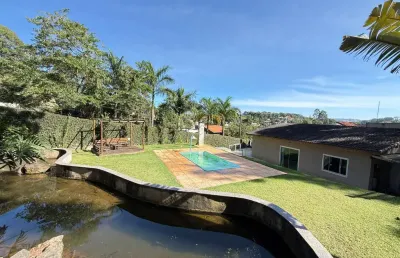 Viva o sonho da casa perfeita no condomínio fazendinhas do ipiranga! casa 3 quartos à venda esperando por você.