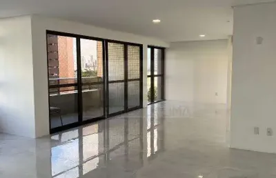 Apartamento com 4 quartos à venda na Avenida Dezessete de Agosto, 1070, Casa Forte, Recife