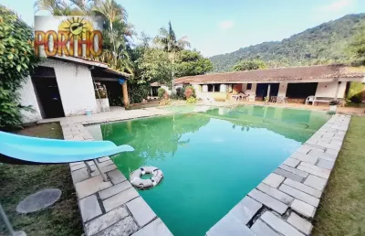 Casa térrea no jardim guaiuba, 350 metros da praia - guarujá