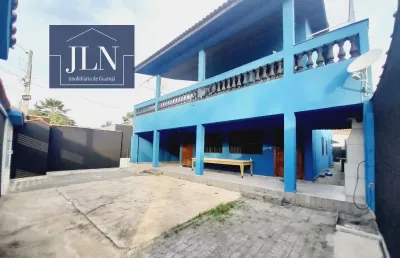 Casa sobrado com quintal no jardim guaiuba!!! 300 metros da praia