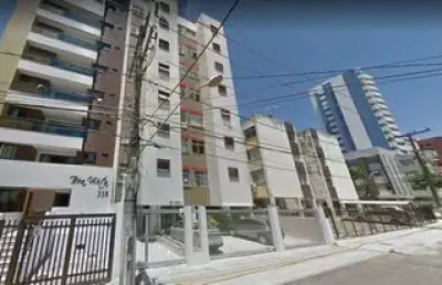 Venda: 2/4 pituba, bom estado, excelente localização