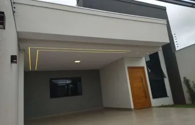Casa com 3 quartos à venda no Jardim Oriental, Maringá 