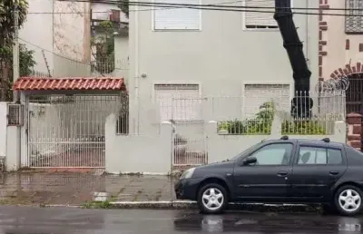 Casa com 3 quartos à venda na Rua José de Alencar, Menino Deus, Porto Alegre