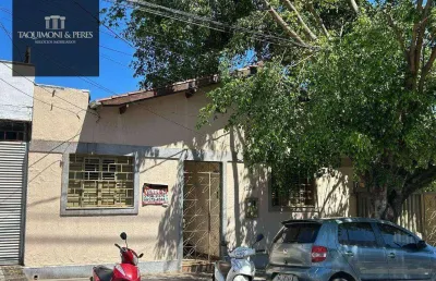 Casa vendaaluguel no centro com 4 quartos e terreno de 423 metros!