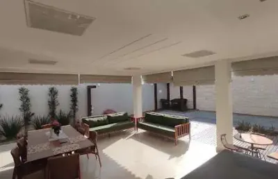 Casa bem localizada de alto padrão - bairro anápolis city