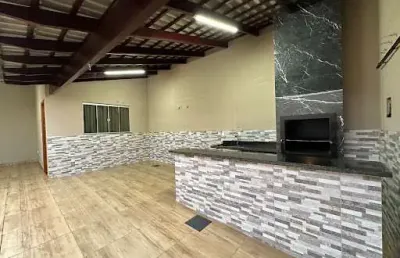 Casa com 3 quartos à venda na Rua 7, Residencial Arco-Íris, Anápolis