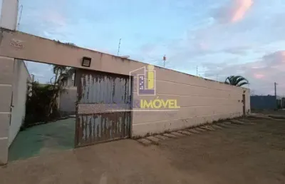 Terreno de esquina murado, com 250m², à venda no bairro alto da boa vista em vitória da conquista-b