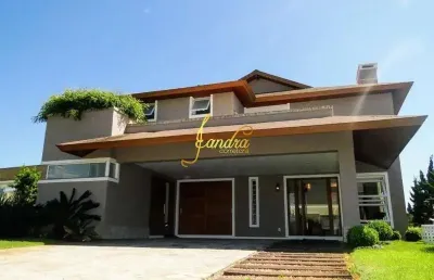 Casa condomínio beira mar de alto padrão 04 amplas suítes