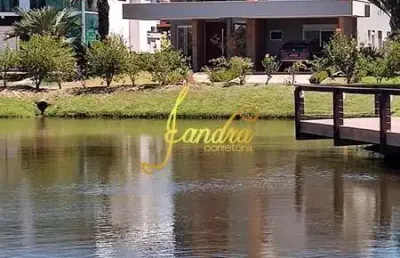 Casa no condomínio malibu beira lago com piscina mobiliada e decorada