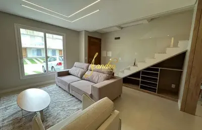 Maravilhoso sobrado geminado, finamente mobiliado e decorado novo