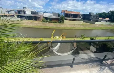 Sobrado novo condomínio próximo a infra e a lagoa com 4 suites