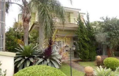 Lindo sobrado no condomínio condado em capão da canoa! mobiliado, composto por 04 dormitórios