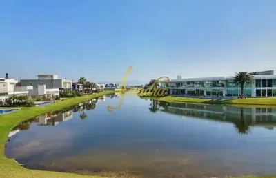 Beira de lago, vista panorâmica mobiliado e decorado