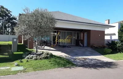 Casa em condomínio fechado com 4 quartos à venda no Centro, Xangri-Lá 