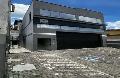 Sala comercial para alugar na Avenida Amazonas, 412, Barbosas, Arujá