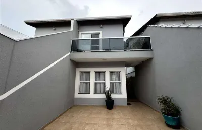 Casa com 3 quartos à venda na Rua Amapá, 410, Jardim São José, Arujá