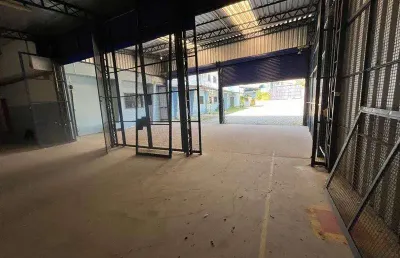 Barracão / Galpão / Depósito para alugar na Estrada Municipal Deputado Estadual Francisco Franco, 1333, Cachoeira, Arujá