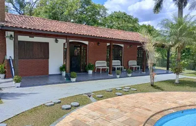 Chácara / sítio com 8 quartos para alugar na Rua Aristides De Souza Soares, 4, Centro, Santa Isabel