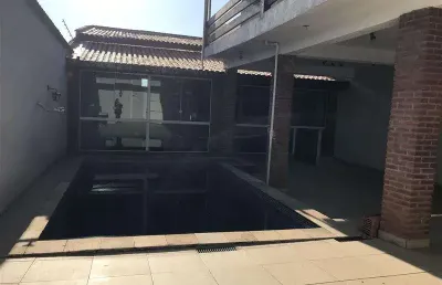 Casa com 3 quartos à venda na Rua Maria Gonçalves de Oliveira, 585, Arujá Centro Residencial, Arujá